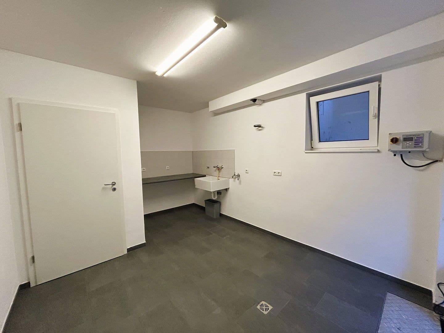 Prodej domu 324 m², pozemek 1.111 m², Mönkeberg, Šlesvicko-Holštýnsko Prodej domu 324 m², pozemek 1.111 m², Mönkeberg, Šlesvicko-Holštýnsko