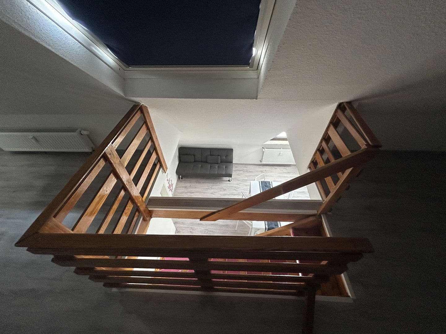 Pronájem bytu 3+1 85 m², Oberhausen, Severní Porýní-Vestfálsko Pronájem bytu 3+1 85 m², Oberhausen, Severní Porýní-Vestfálsko