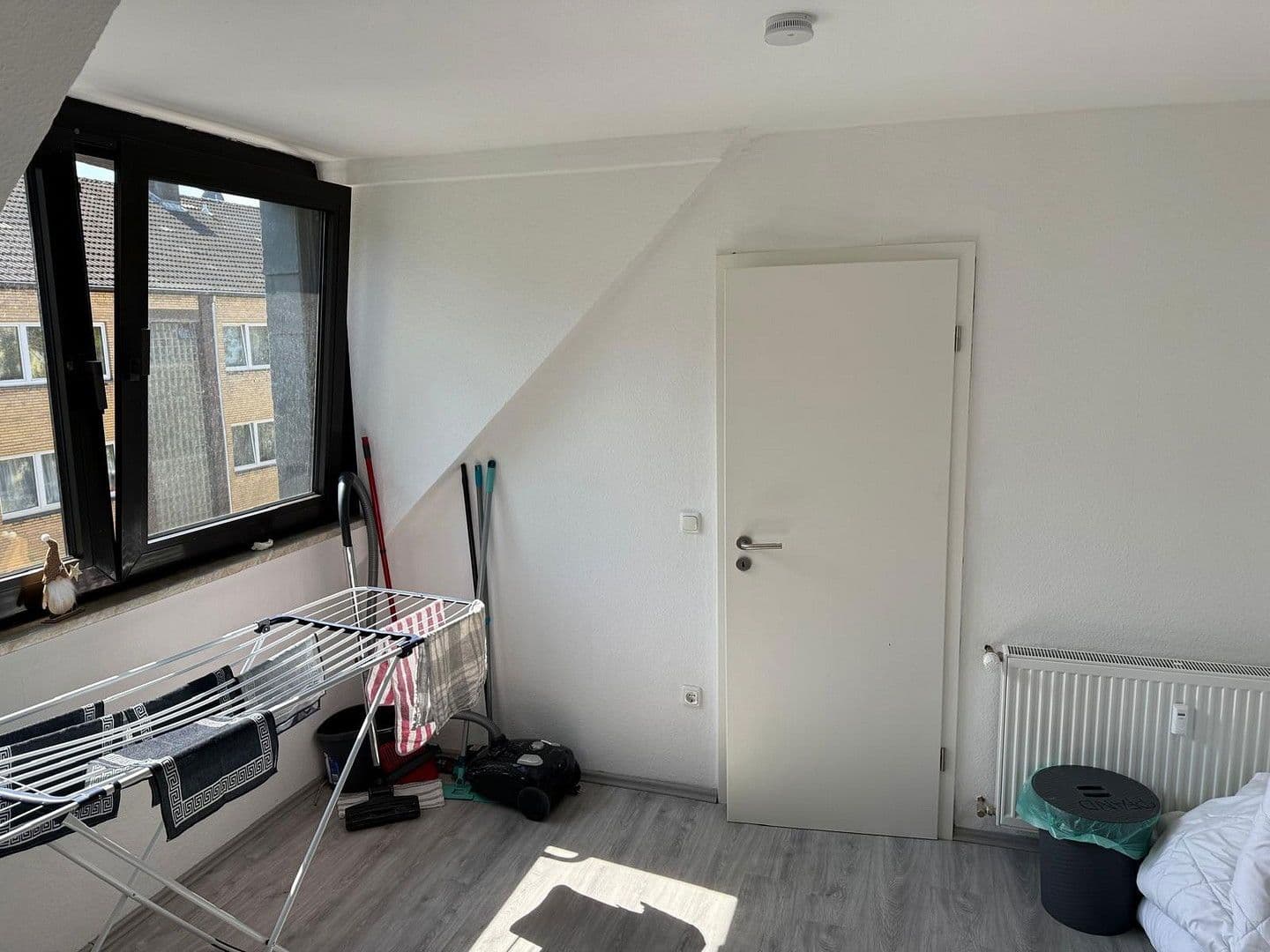 Pronájem bytu 3+1 85 m², Oberhausen, Severní Porýní-Vestfálsko Pronájem bytu 3+1 85 m², Oberhausen, Severní Porýní-Vestfálsko