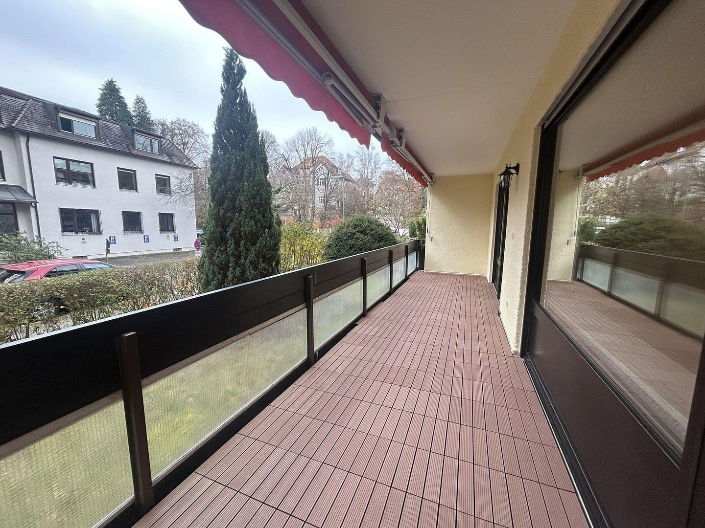 Pronájem bytu 3+1 91 m², Paulastraße 3b, München, Bavorsko Pronájem bytu 3+1 91 m², Paulastraße 3b, München, Bavorsko