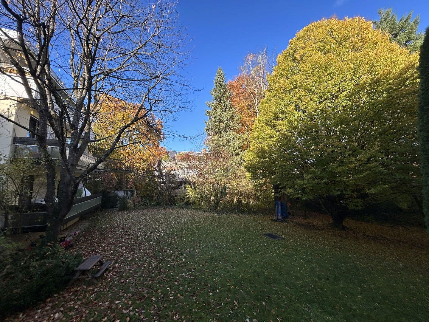 Pronájem bytu 3+1 91 m², Paulastraße 3b, München, Bavorsko Pronájem bytu 3+1 91 m², Paulastraße 3b, München, Bavorsko