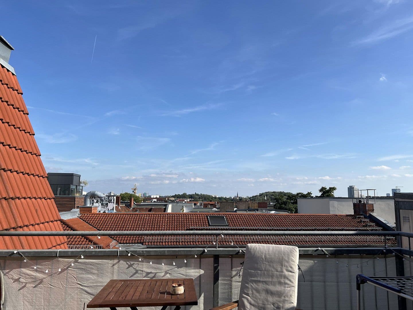 Pronájem bytu 3+1 105 m², Berlin, Berlín Pronájem bytu 3+1 105 m², Berlin, Berlín