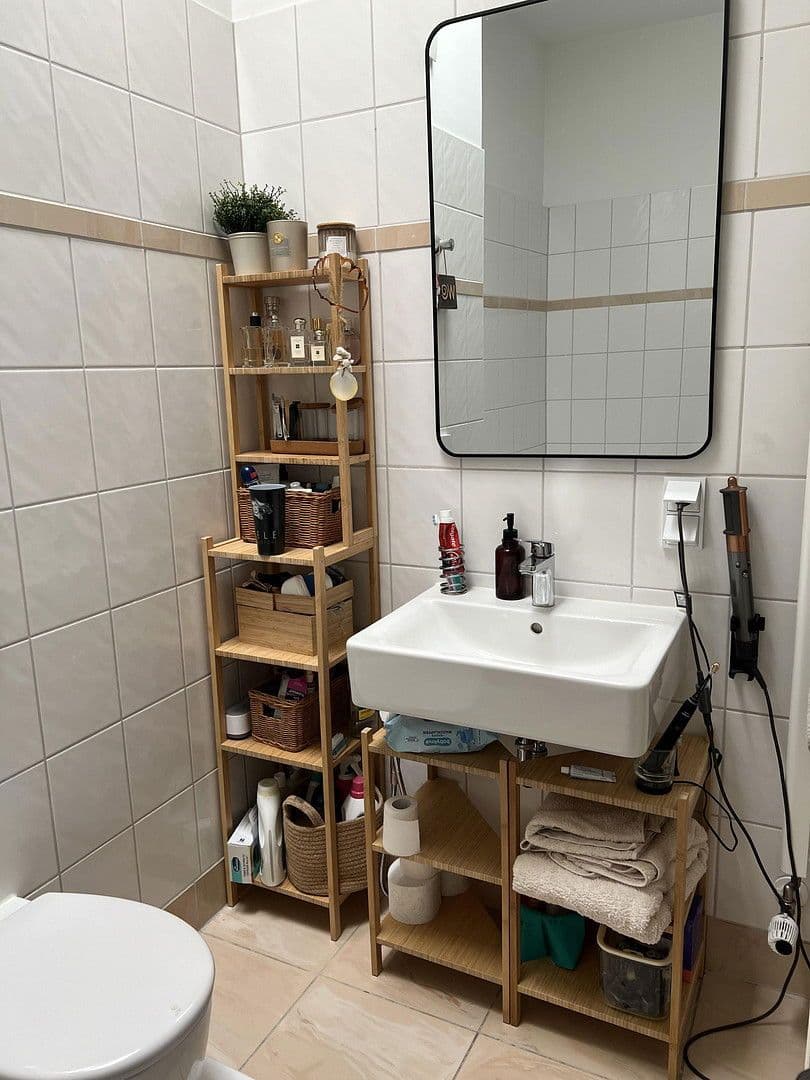 Pronájem bytu 3+1 105 m², Berlin, Berlín Pronájem bytu 3+1 105 m², Berlin, Berlín