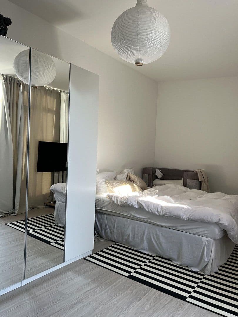 Pronájem bytu 3+1 105 m², Berlin, Berlín Pronájem bytu 3+1 105 m², Berlin, Berlín