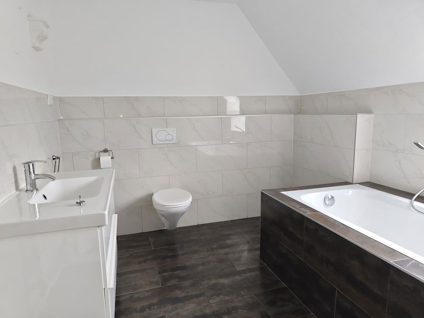 Pronájem domu 120 m², pozemek 1 m², Bordesholm, Šlesvicko-Holštýnsko Pronájem domu 120 m², pozemek 1 m², Bordesholm, Šlesvicko-Holštýnsko