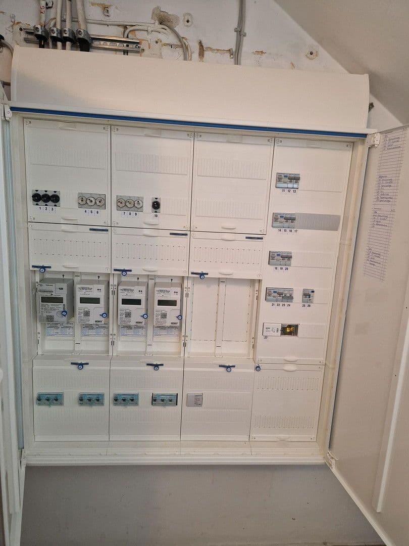 Prodej bytu 4+1 118 m², Saalburgstr., Oberursel (Taunus), Hessen Prodej bytu 4+1 118 m², Saalburgstr., Oberursel (Taunus), Hessen