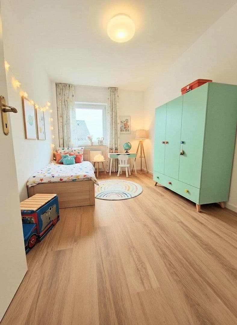 Prodej bytu 4+1 118 m², Saalburgstr., Oberursel (Taunus), Hessen Prodej bytu 4+1 118 m², Saalburgstr., Oberursel (Taunus), Hessen