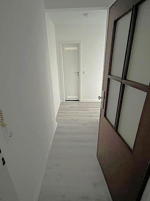 Pronájem bytu 2+1 49 m², Gosenburg 10, Wuppertal, Severní Porýní-Vestfálsko Pronájem bytu 2+1 49 m², Gosenburg 10, Wuppertal, Severní Porýní-Vestfálsko