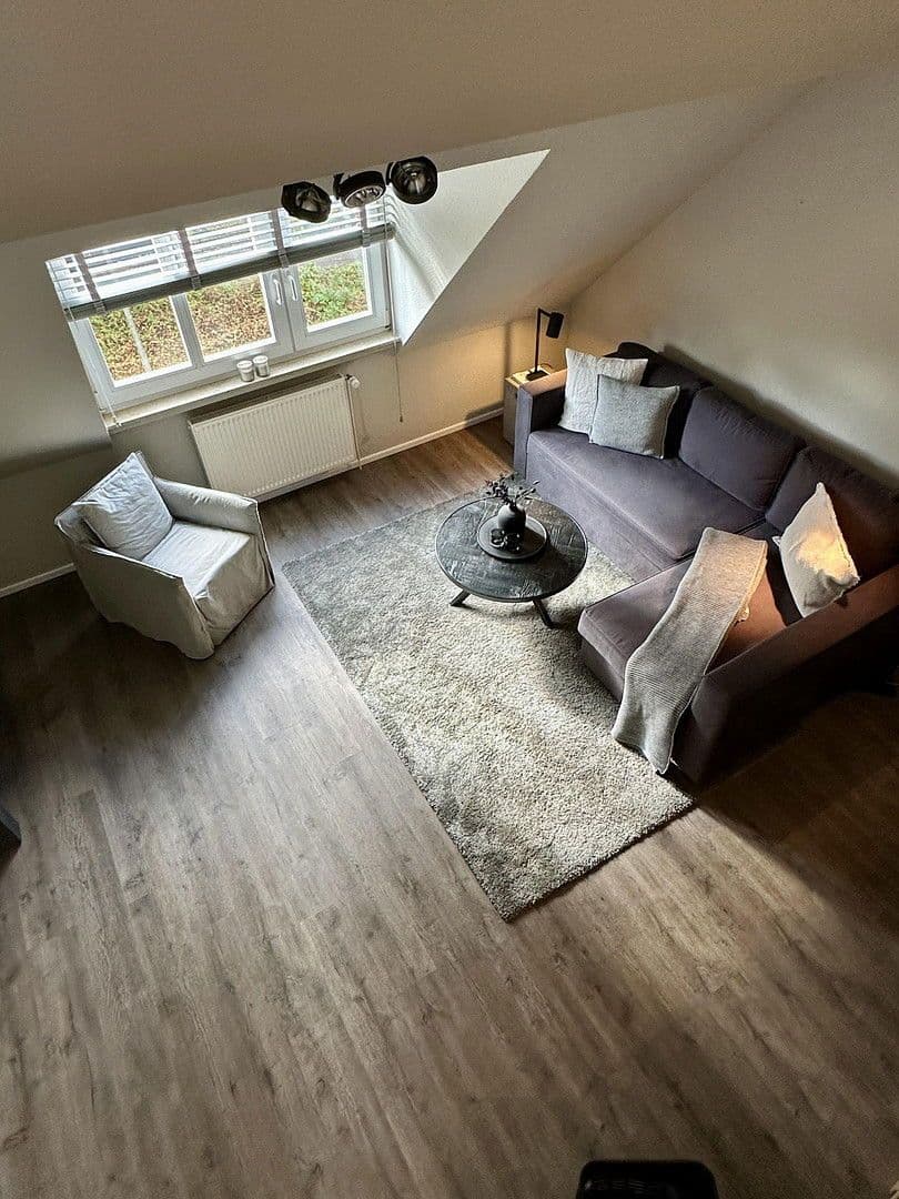 Pronájem bytu 2+1 67 m², Rissener Dorfstraße 18, Hamburg, Hamburg Pronájem bytu 2+1 67 m², Rissener Dorfstraße 18, Hamburg, Hamburg