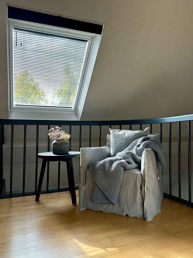 Pronájem bytu 2+1 67 m², Rissener Dorfstraße 18, Hamburg, Hamburg Pronájem bytu 2+1 67 m², Rissener Dorfstraße 18, Hamburg, Hamburg