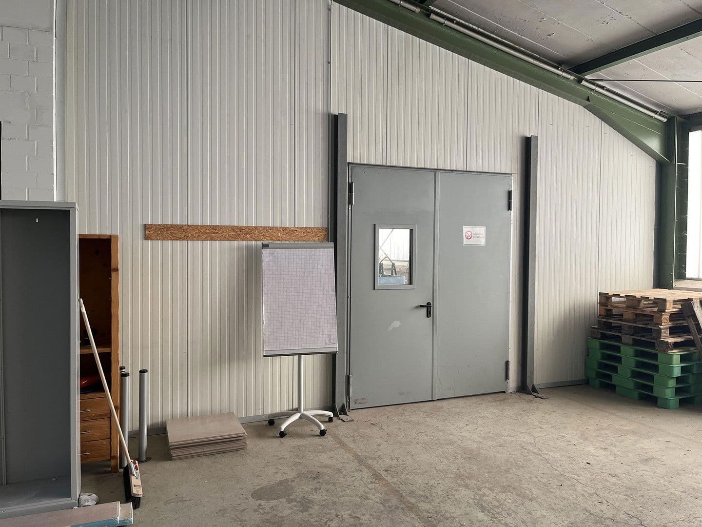 Pronájem nebytového prostoru 270 m², Dortmund, Severní Porýní-Vestfálsko Pronájem nebytového prostoru 270 m², Dortmund, Severní Porýní-Vestfálsko