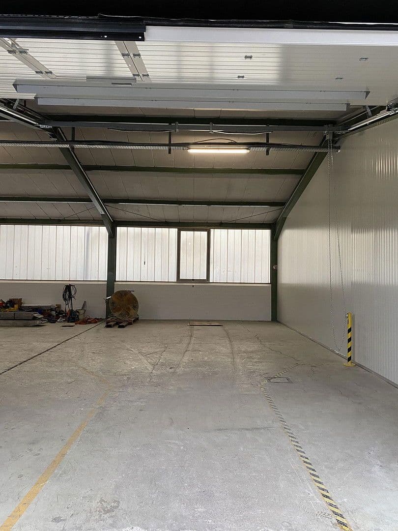 Pronájem nebytového prostoru 270 m², Dortmund, Severní Porýní-Vestfálsko Pronájem nebytového prostoru 270 m², Dortmund, Severní Porýní-Vestfálsko