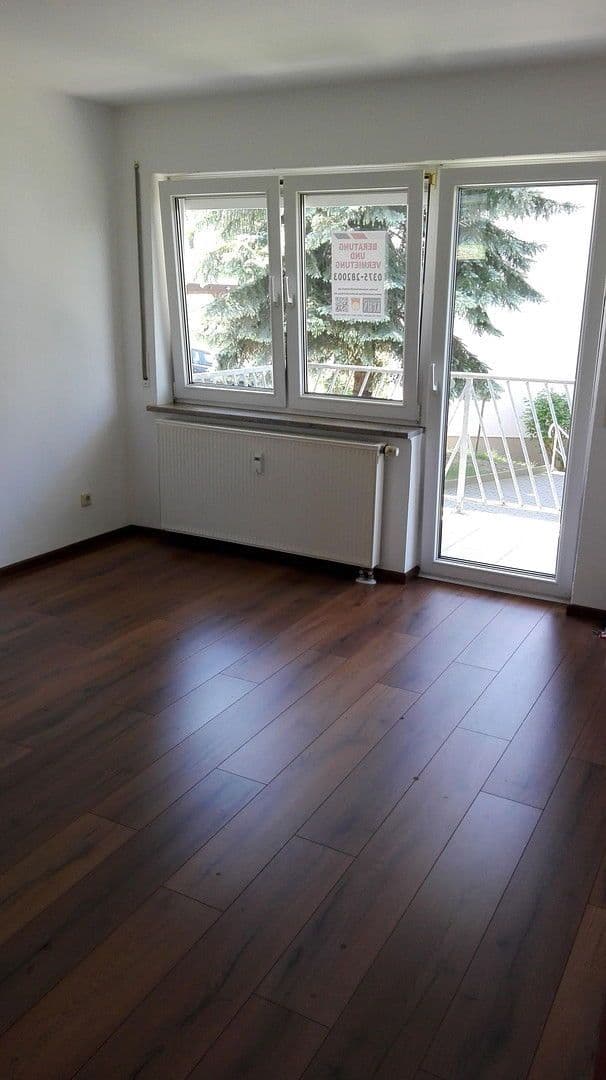 Pronájem bytu 2+1 50 m², Obere Strasse 10b, Glauchau, Sasko Pronájem bytu 2+1 50 m², Obere Strasse 10b, Glauchau, Sasko