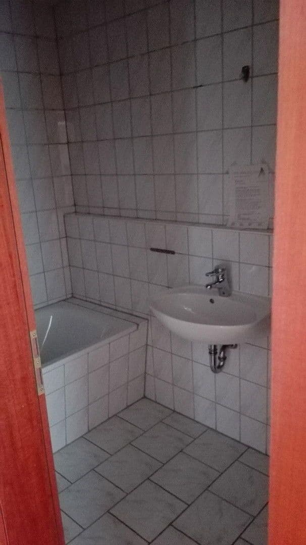 Pronájem bytu 2+1 50 m², Obere Strasse 10b, Glauchau, Sasko Pronájem bytu 2+1 50 m², Obere Strasse 10b, Glauchau, Sasko