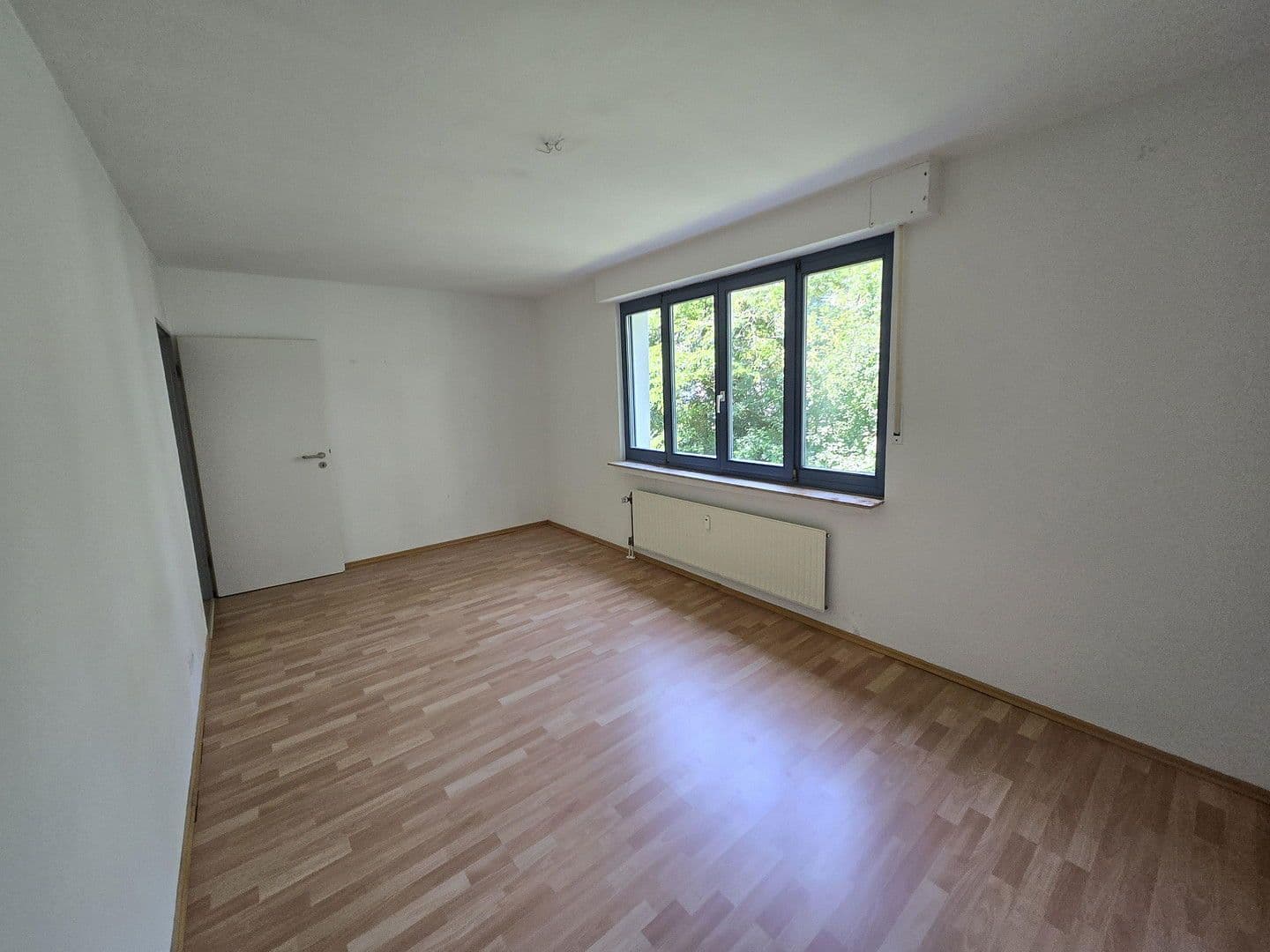 Prodej bytu 3+1 87 m², Vaalser Str. 138, Cáchy, Severní Porýní-Vestfálsko Prodej bytu 3+1 87 m², Vaalser Str. 138, Cáchy, Severní Porýní-Vestfálsko