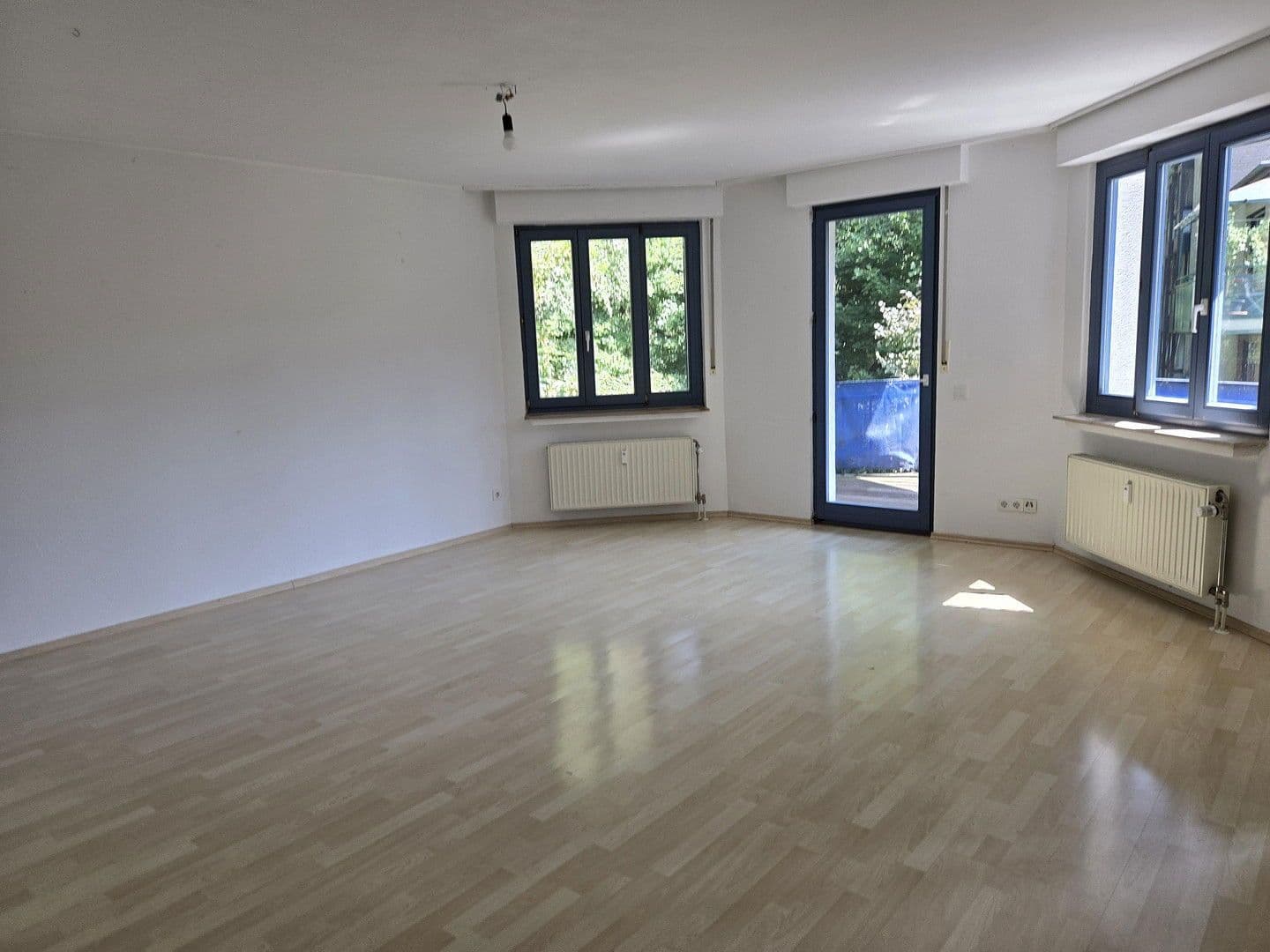 Prodej bytu 3+1 87 m², Vaalser Str. 138, Cáchy, Severní Porýní-Vestfálsko Prodej bytu 3+1 87 m², Vaalser Str. 138, Cáchy, Severní Porýní-Vestfálsko
