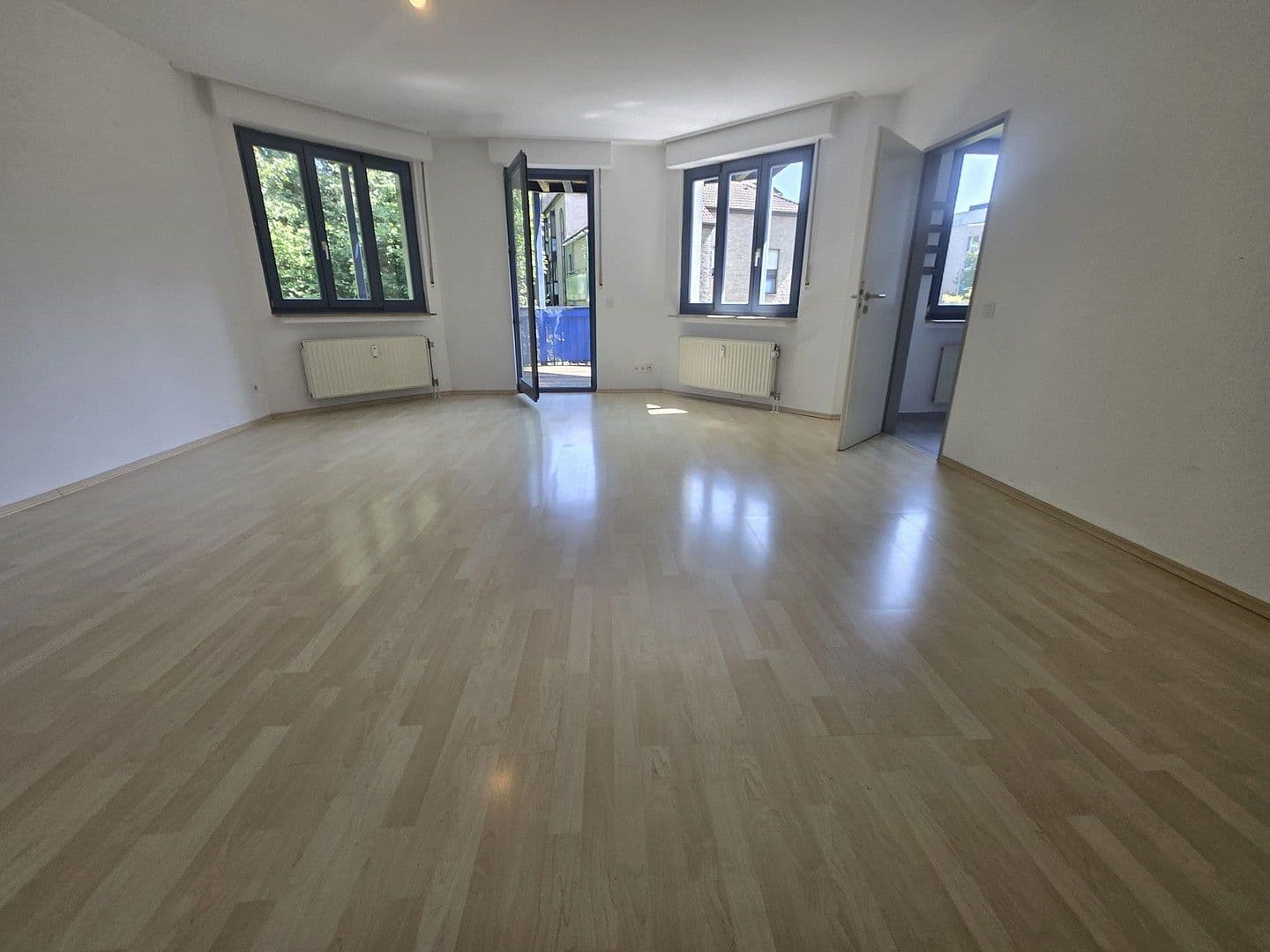 Prodej bytu 3+1 87 m², Vaalser Str. 138, Cáchy, Severní Porýní-Vestfálsko Prodej bytu 3+1 87 m², Vaalser Str. 138, Cáchy, Severní Porýní-Vestfálsko