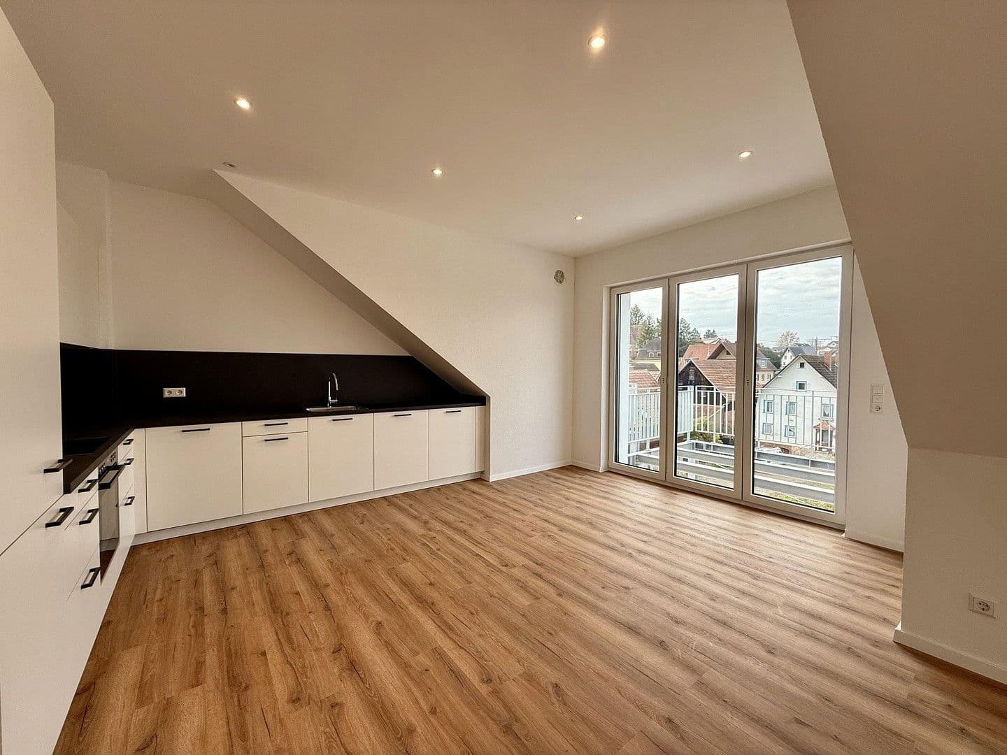 Prodej bytu 3+1 66 m², Oberdorfstraße 1, Friesenheim, Bádensko-Württembersko Prodej bytu 3+1 66 m², Oberdorfstraße 1, Friesenheim, Bádensko-Württembersko