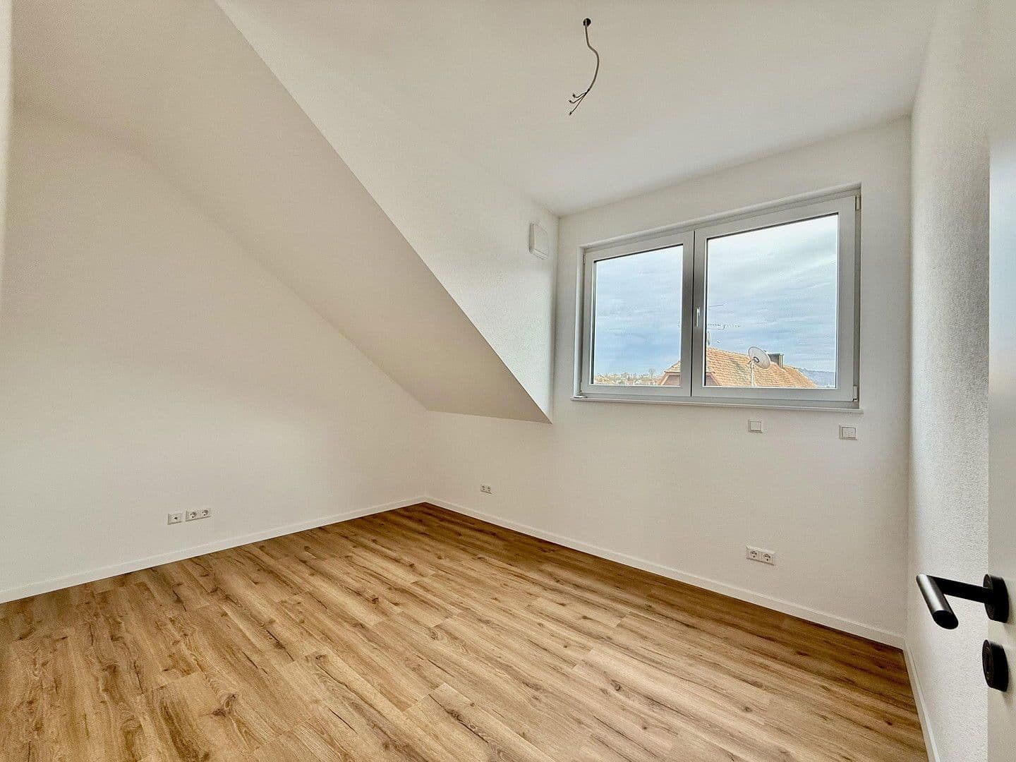 Prodej bytu 3+1 66 m², Oberdorfstraße 1, Friesenheim, Bádensko-Württembersko Prodej bytu 3+1 66 m², Oberdorfstraße 1, Friesenheim, Bádensko-Württembersko