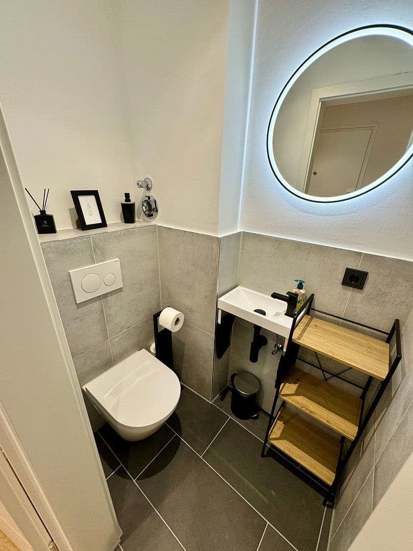 Prodej bytu 4+1 78 m², Walter-Scott-Str. 7, München, Bavorsko Prodej bytu 4+1 78 m², Walter-Scott-Str. 7, München, Bavorsko