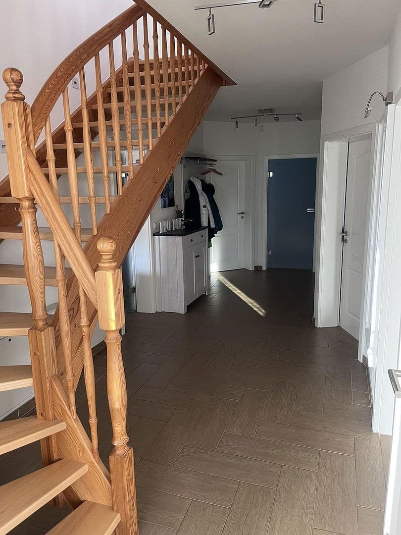 Prodej domu 170 m², pozemek 1.175 m², Fredersdorf-Vogelsdorf, Braniborsko Prodej domu 170 m², pozemek 1.175 m², Fredersdorf-Vogelsdorf, Braniborsko