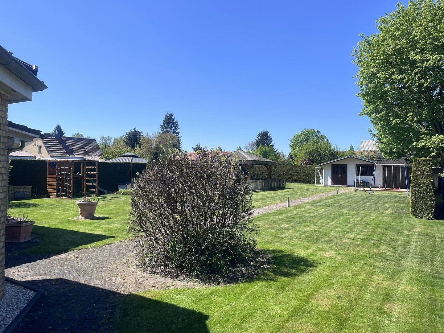 Prodej domu 170 m², pozemek 1.175 m², Fredersdorf-Vogelsdorf, Braniborsko Prodej domu 170 m², pozemek 1.175 m², Fredersdorf-Vogelsdorf, Braniborsko