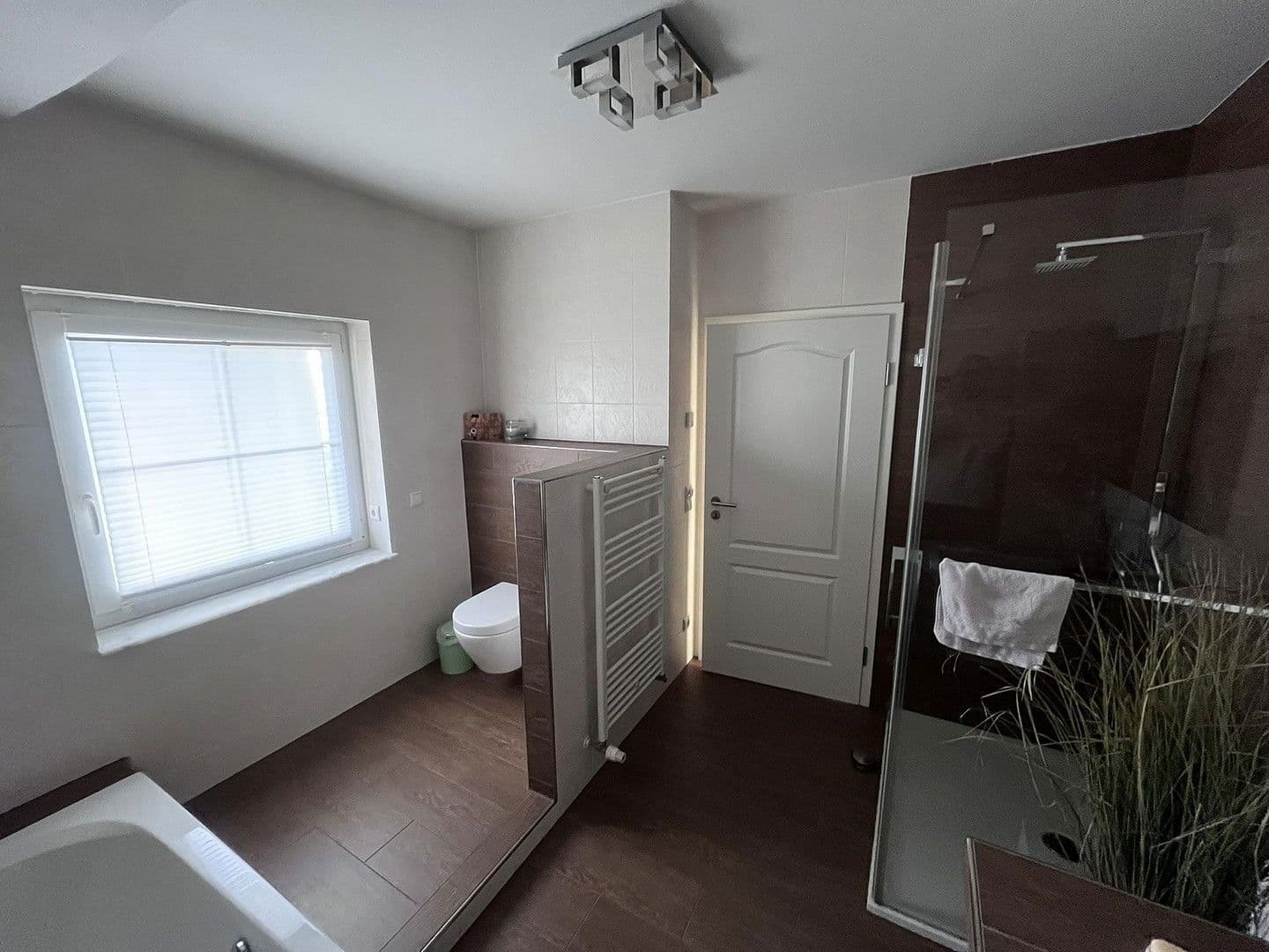 Prodej domu 170 m², pozemek 1.175 m², Fredersdorf-Vogelsdorf, Braniborsko Prodej domu 170 m², pozemek 1.175 m², Fredersdorf-Vogelsdorf, Braniborsko