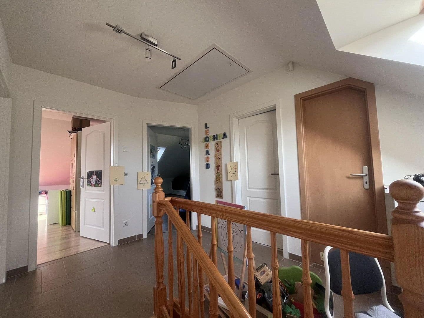 Prodej domu 170 m², pozemek 1.175 m², Fredersdorf-Vogelsdorf, Braniborsko Prodej domu 170 m², pozemek 1.175 m², Fredersdorf-Vogelsdorf, Braniborsko