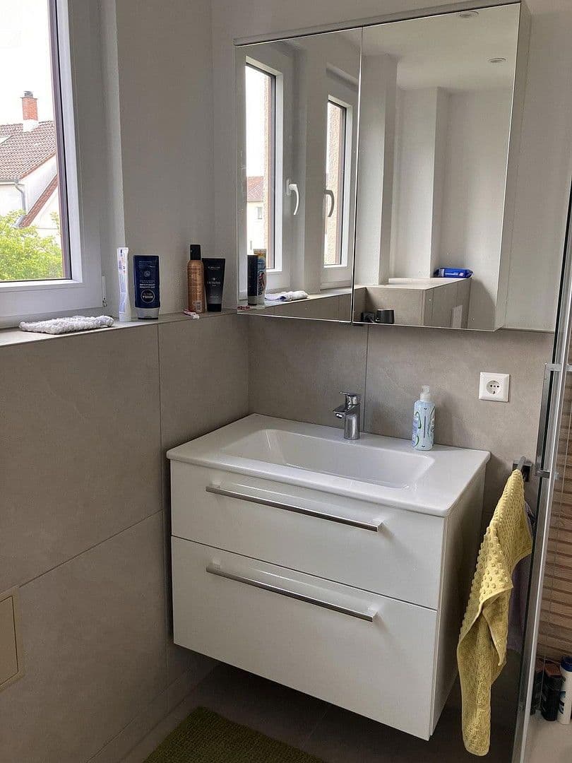 Pronájem bytu 107 m², Kreuzstraße 6, Villingen-Schwenningen, Bádensko-Württembersko Pronájem bytu 107 m², Kreuzstraße 6, Villingen-Schwenningen, Bádensko-Württembersko