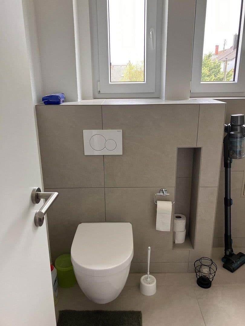 Pronájem bytu 107 m², Kreuzstraße 6, Villingen-Schwenningen, Bádensko-Württembersko Pronájem bytu 107 m², Kreuzstraße 6, Villingen-Schwenningen, Bádensko-Württembersko