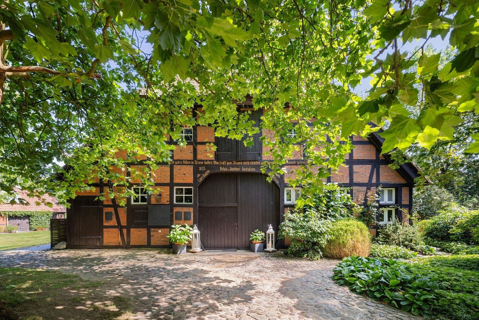 Prodej domu 683 m², pozemek 21.700 m², Bleckede, Dolní Sasko Prodej domu 683 m², pozemek 21.700 m², Bleckede, Dolní Sasko