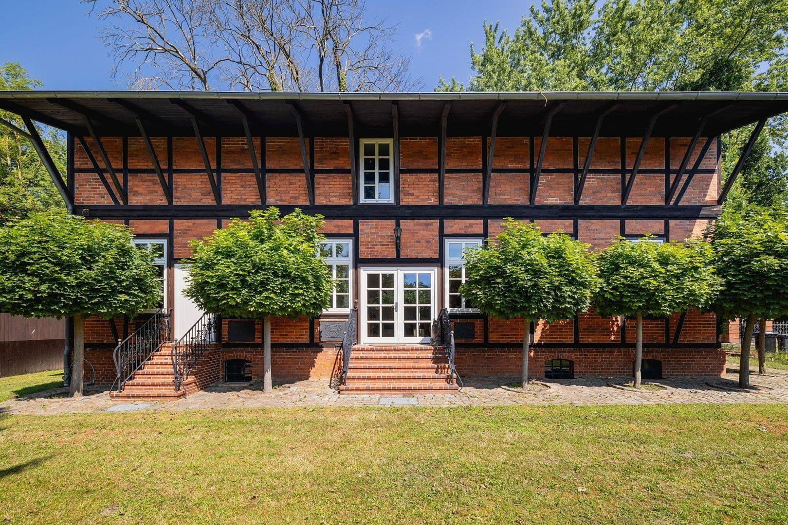 Prodej domu 683 m², pozemek 21.700 m², Bleckede, Dolní Sasko Prodej domu 683 m², pozemek 21.700 m², Bleckede, Dolní Sasko