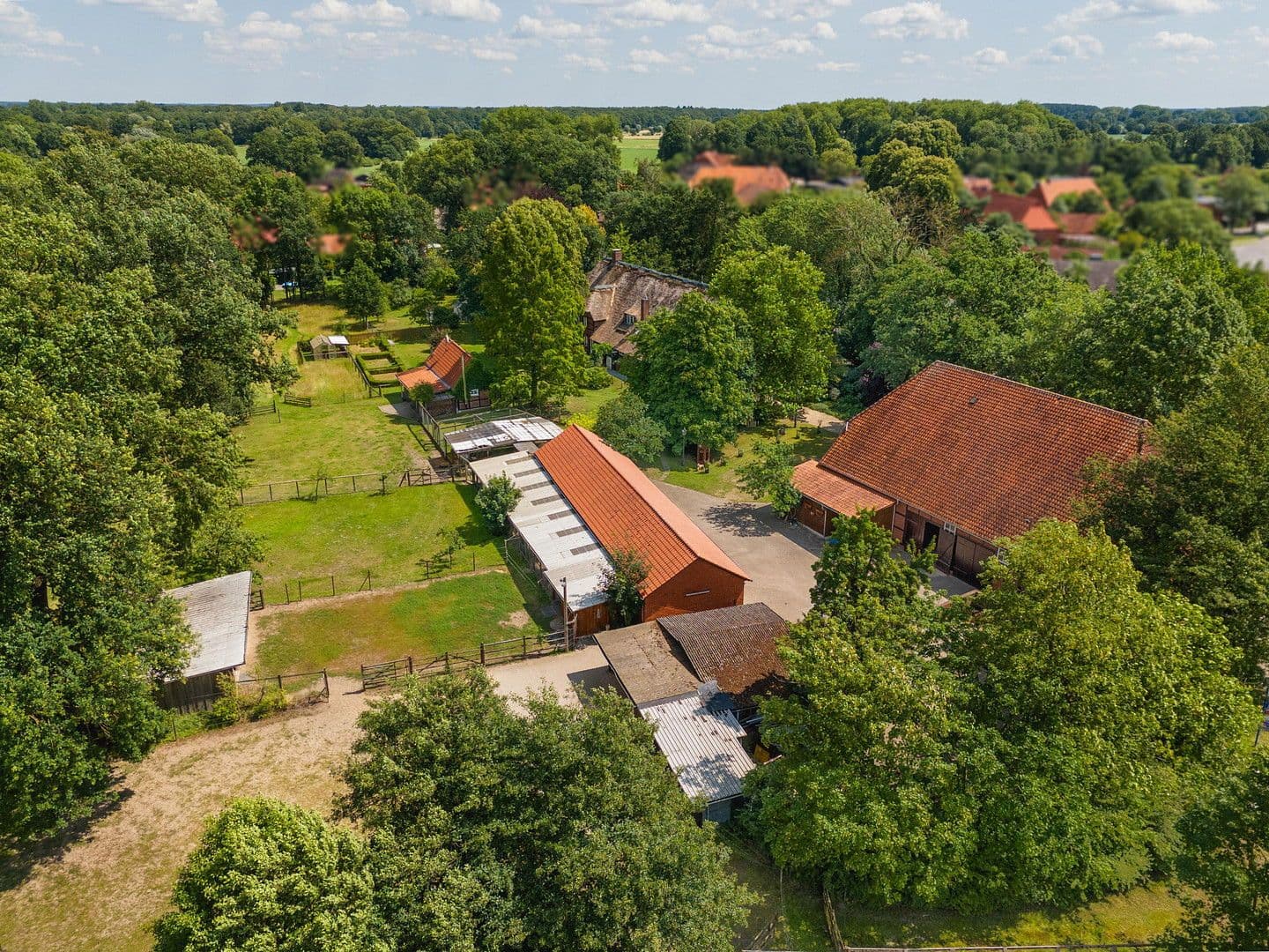 Prodej domu 683 m², pozemek 21.700 m², Bleckede, Dolní Sasko Prodej domu 683 m², pozemek 21.700 m², Bleckede, Dolní Sasko