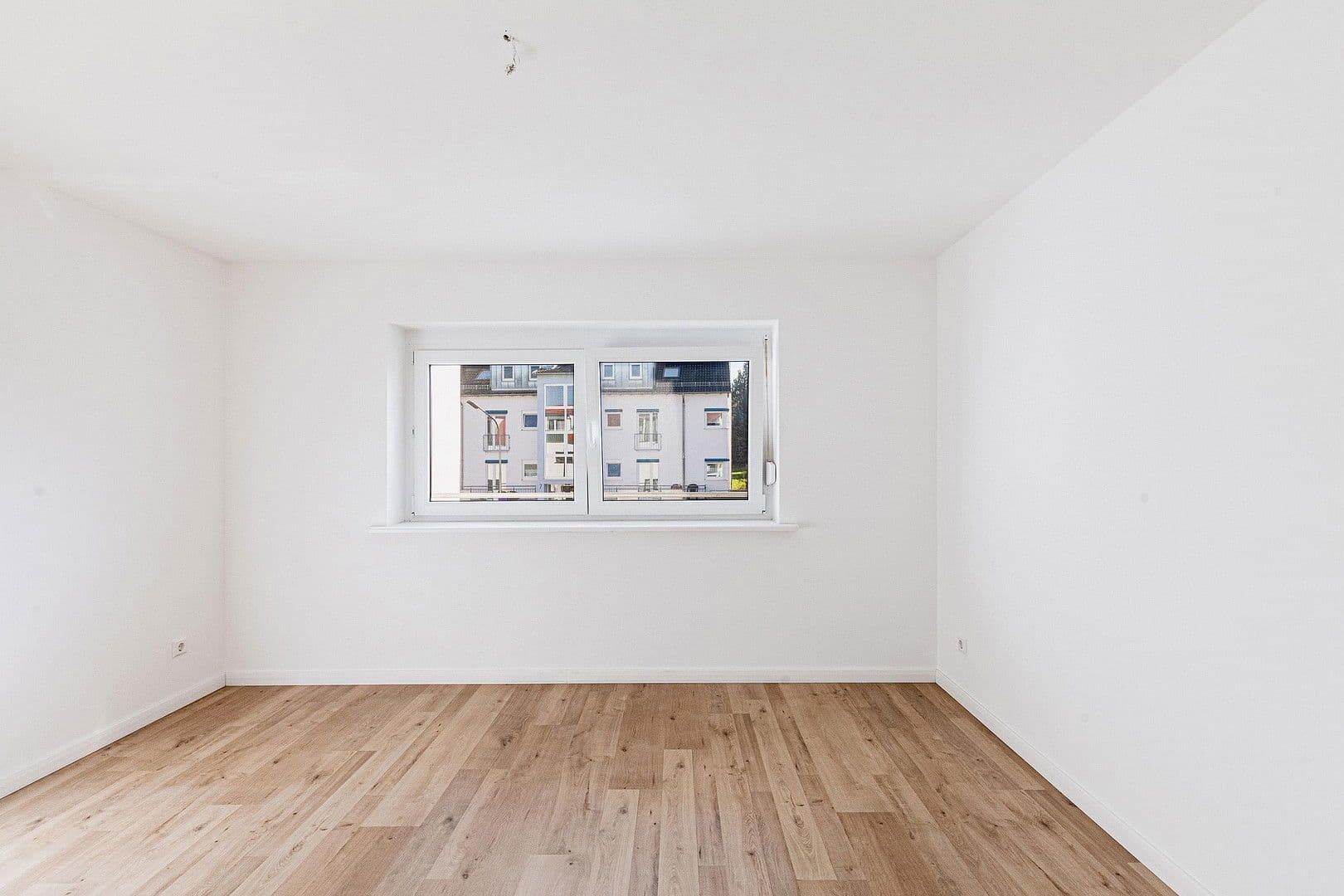 Prodej bytu 3+1 59 m², Mössingen, Bádensko-Württembersko Prodej bytu 3+1 59 m², Mössingen, Bádensko-Württembersko