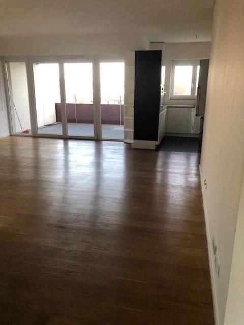 Prodej bytu 4+1 99 m², Leonardo-da-Vinci Allee 18, Frankfurt am Main, Hessen Prodej bytu 4+1 99 m², Leonardo-da-Vinci Allee 18, Frankfurt am Main, Hessen