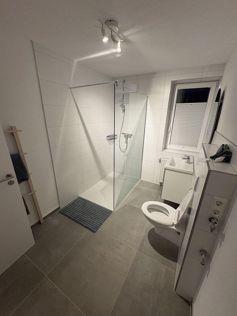 Pronájem bytu 2+1 53 m², Tuttlingen, Bádensko-Württembersko Pronájem bytu 2+1 53 m², Tuttlingen, Bádensko-Württembersko