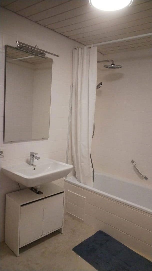 Pronájem bytu 4+1 98 m², Burgauer Straße 30, Augsburg, Bavorsko Pronájem bytu 4+1 98 m², Burgauer Straße 30, Augsburg, Bavorsko