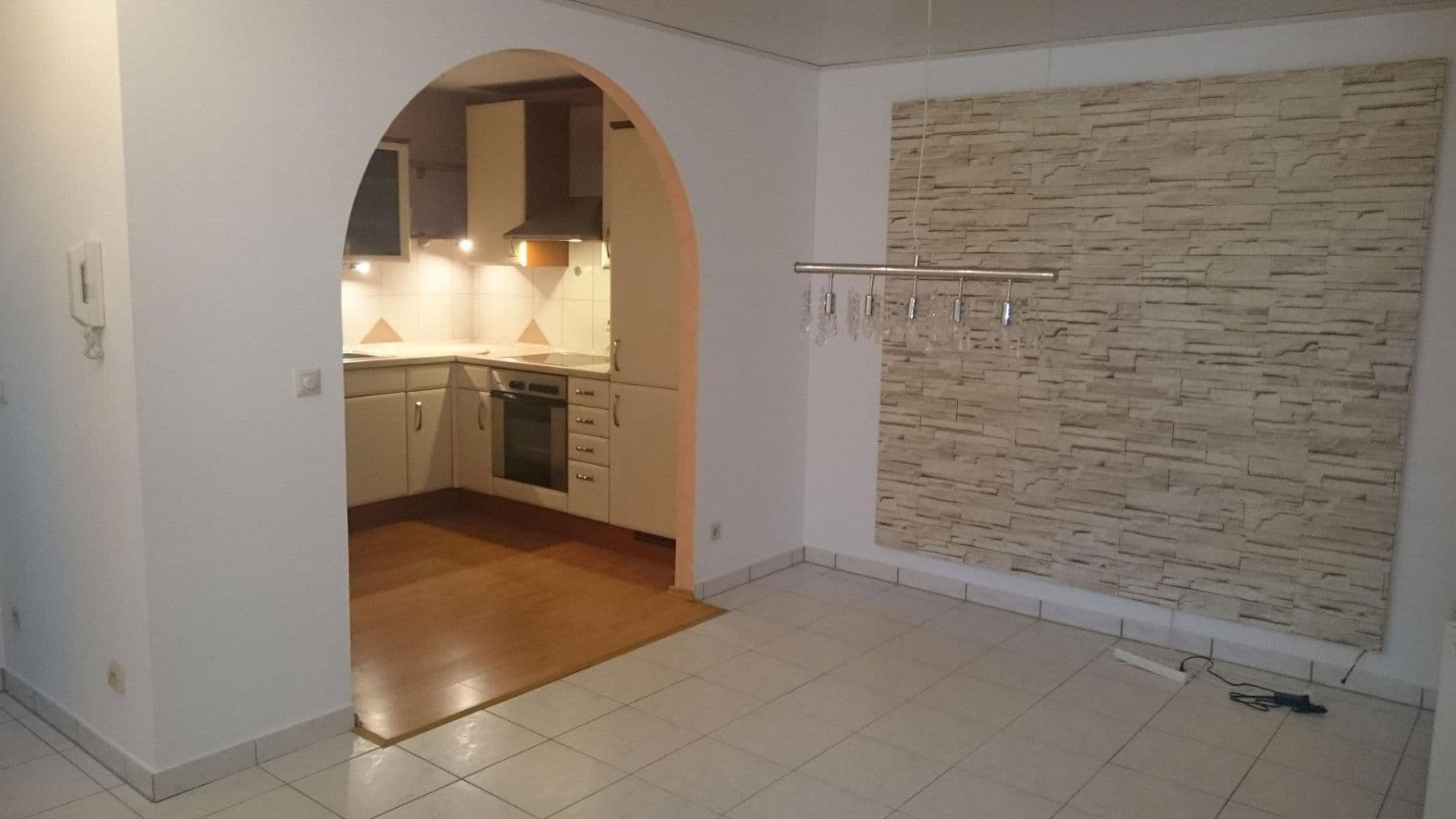 Pronájem bytu 2+kk 67 m², Pforzheim, Bádensko-Württembersko Pronájem bytu 2+kk 67 m², Pforzheim, Bádensko-Württembersko