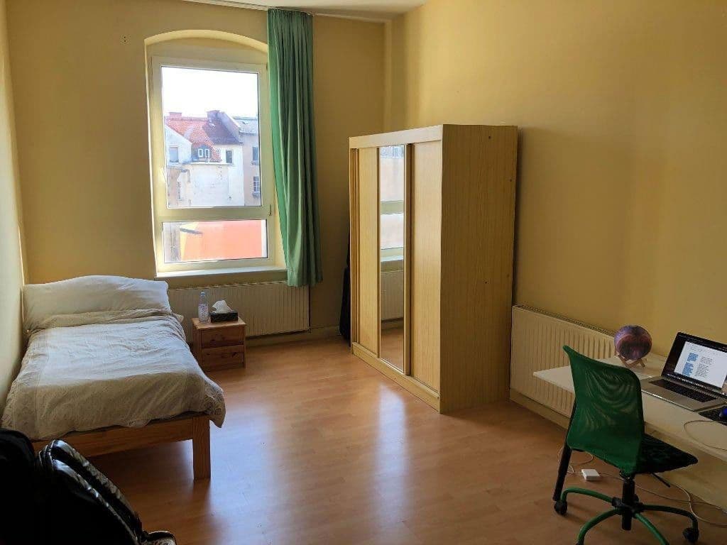 Prodej domu 580 m², pozemek 410 m², Friedrichstr. 9, Hof, Bavorsko Prodej domu 580 m², pozemek 410 m², Friedrichstr. 9, Hof, Bavorsko