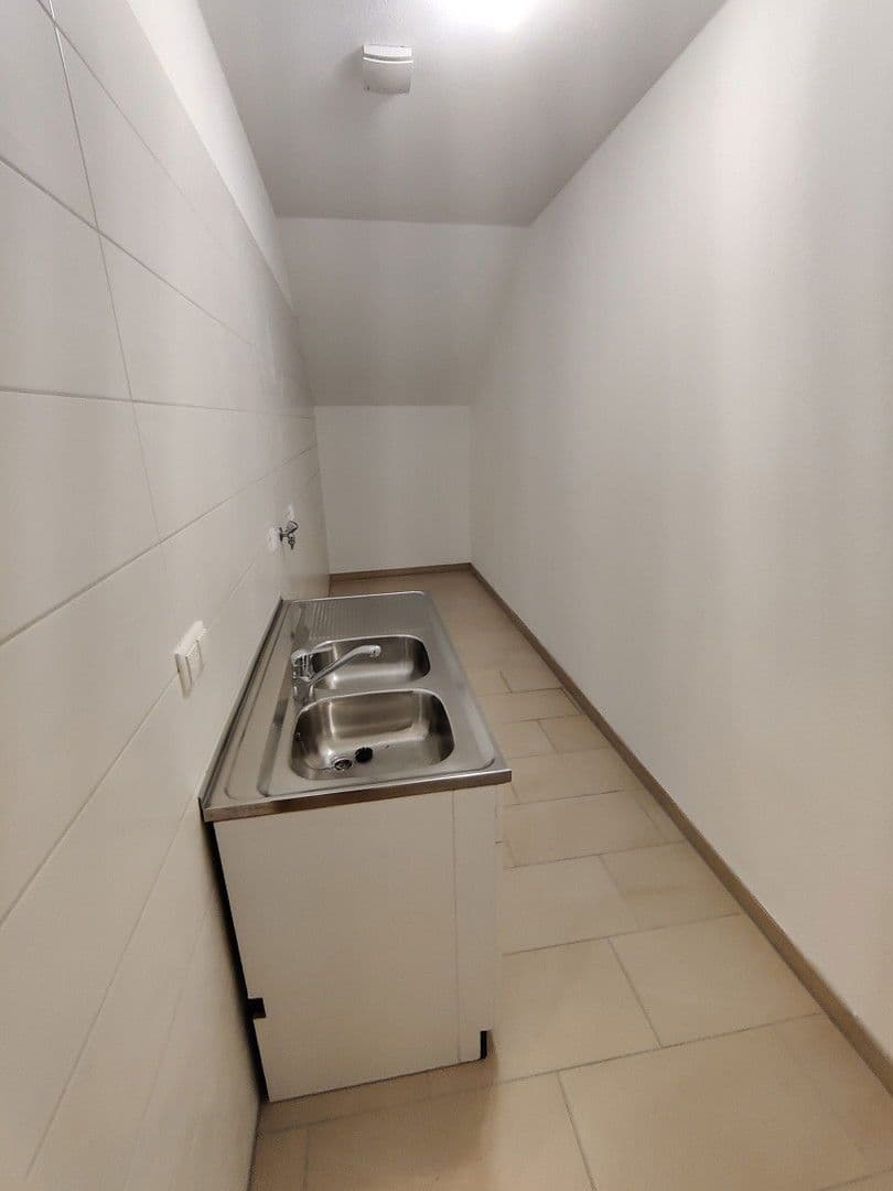 Pronájem bytu 2+1 123 m², Ludwigstr. 11, Aschaffenburg, Bavorsko Pronájem bytu 2+1 123 m², Ludwigstr. 11, Aschaffenburg, Bavorsko