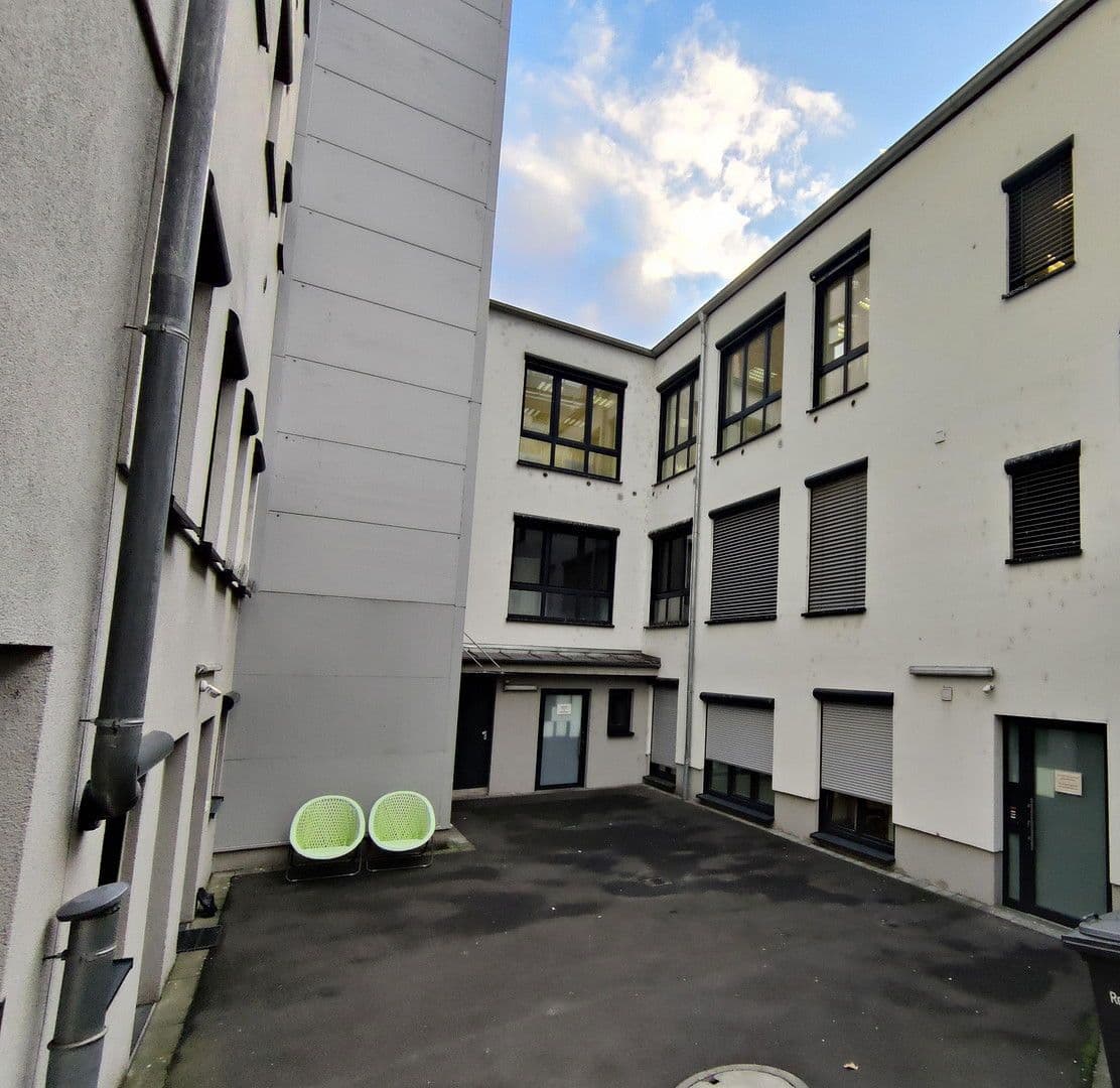 Pronájem bytu 2+1 123 m², Ludwigstr. 11, Aschaffenburg, Bavorsko Pronájem bytu 2+1 123 m², Ludwigstr. 11, Aschaffenburg, Bavorsko