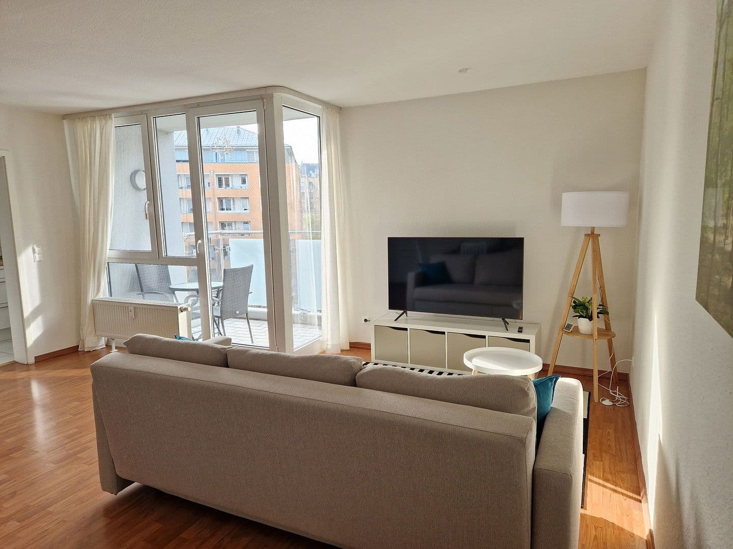 Pronájem bytu 2+1 55 m², Rosensteinstrasse 27, Stuttgart, Bádensko-Württembersko Pronájem bytu 2+1 55 m², Rosensteinstrasse 27, Stuttgart, Bádensko-Württembersko