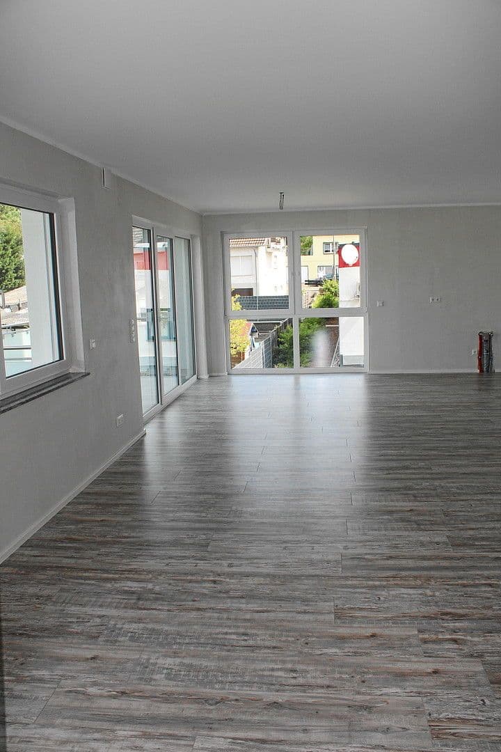 Pronájem bytu 3+1 94 m², Domblick 61, Königswinter, Severní Porýní-Vestfálsko Pronájem bytu 3+1 94 m², Domblick 61, Königswinter, Severní Porýní-Vestfálsko