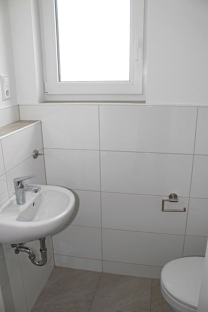 Pronájem bytu 3+1 94 m², Domblick 61, Königswinter, Severní Porýní-Vestfálsko Pronájem bytu 3+1 94 m², Domblick 61, Königswinter, Severní Porýní-Vestfálsko