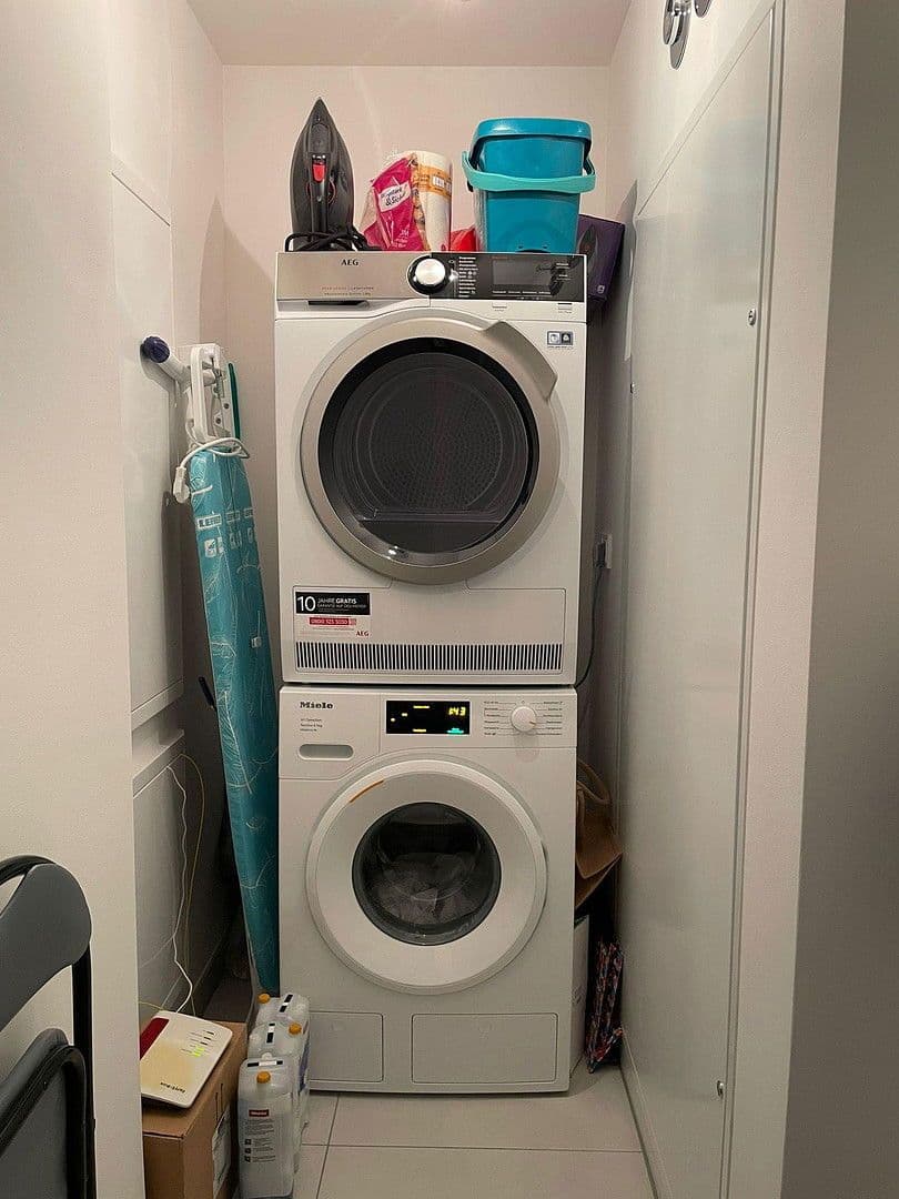 Pronájem bytu 2+1 59 m², Europa-Allee 2, Frankfurt am Main, Hessen Pronájem bytu 2+1 59 m², Europa-Allee 2, Frankfurt am Main, Hessen