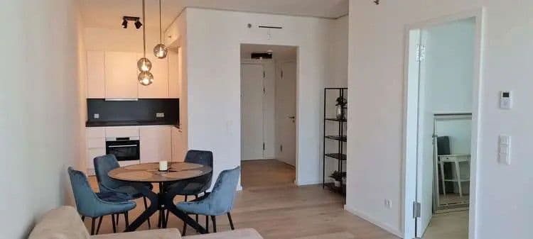 Pronájem bytu 2+1 59 m², Europa-Allee 2, Frankfurt am Main, Hessen Pronájem bytu 2+1 59 m², Europa-Allee 2, Frankfurt am Main, Hessen