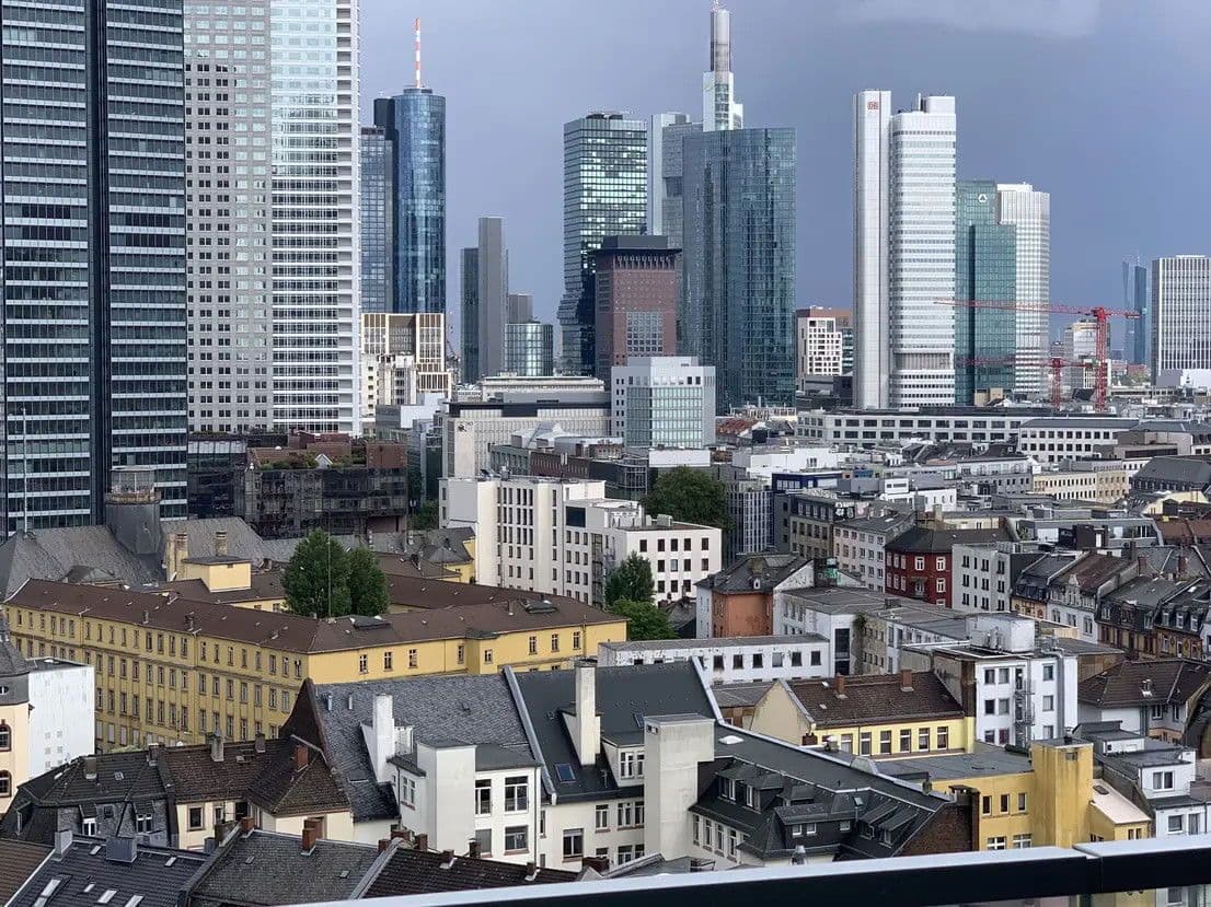 Pronájem bytu 2+1 59 m², Europa-Allee 2, Frankfurt am Main, Hessen Pronájem bytu 2+1 59 m², Europa-Allee 2, Frankfurt am Main, Hessen