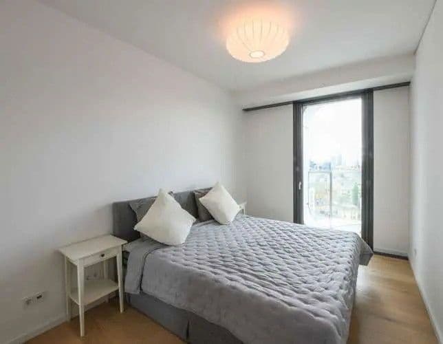 Pronájem bytu 2+1 59 m², Europa-Allee 2, Frankfurt am Main, Hessen Pronájem bytu 2+1 59 m², Europa-Allee 2, Frankfurt am Main, Hessen