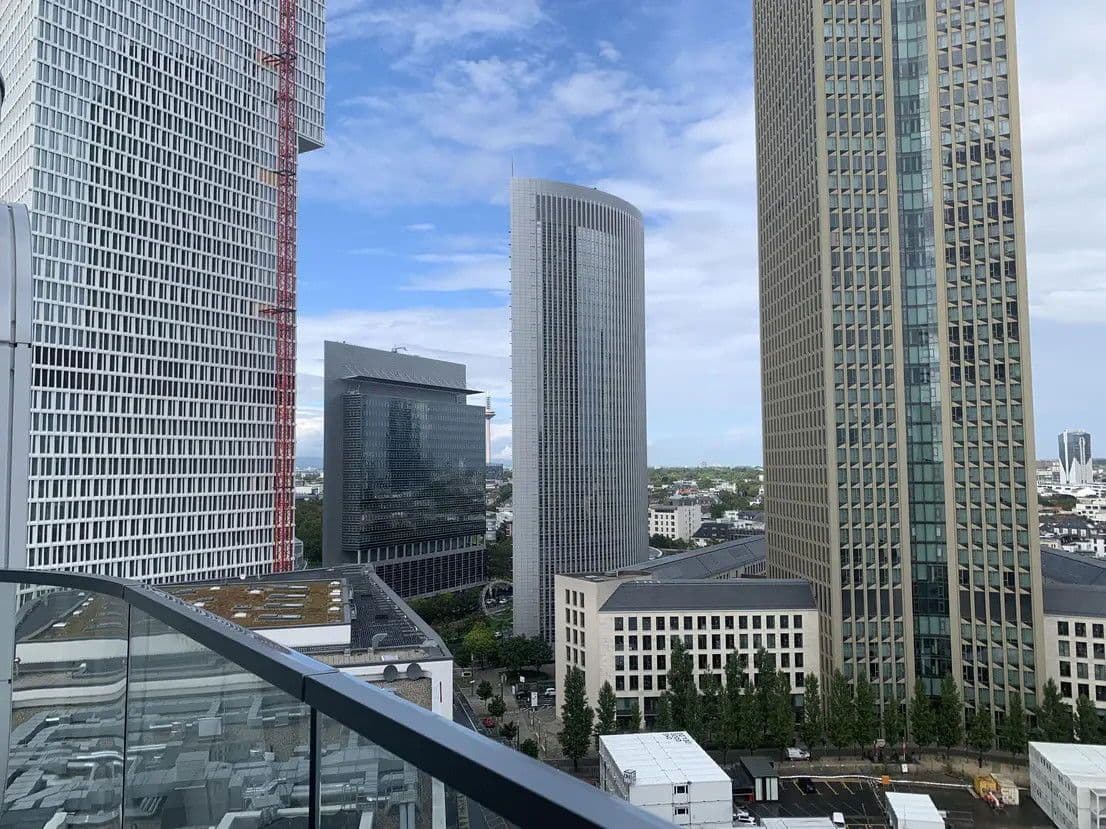 Pronájem bytu 2+1 59 m², Europa-Allee 2, Frankfurt am Main, Hessen Pronájem bytu 2+1 59 m², Europa-Allee 2, Frankfurt am Main, Hessen