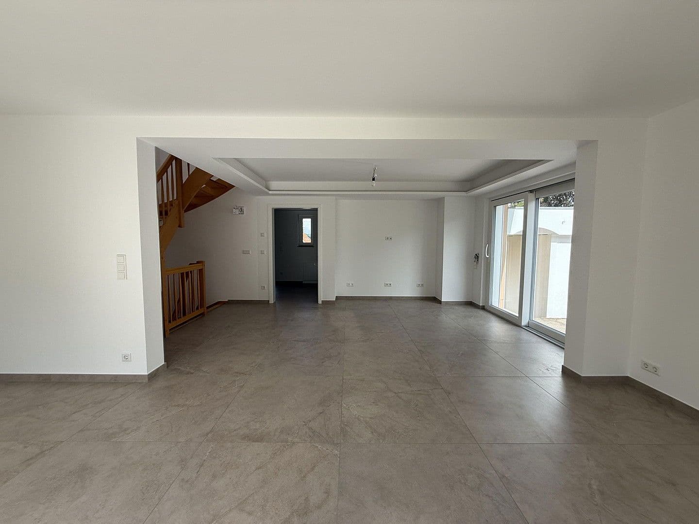 Pronájem domu 130 m², pozemek 250 m², Bad Köstritz, Durynsko Pronájem domu 130 m², pozemek 250 m², Bad Köstritz, Durynsko